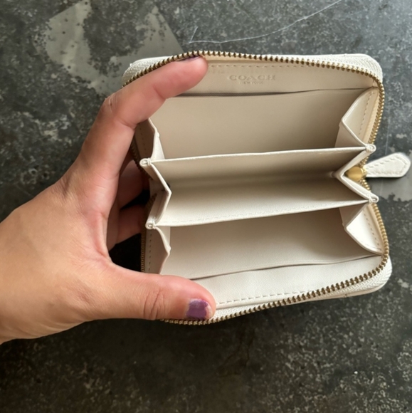 Coach Quilted Wallet Card Holder - Picture 3 of 3